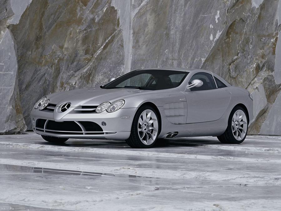  Mercedes-Benz SLR McLaren 2003 года  (фото 302 из 319)